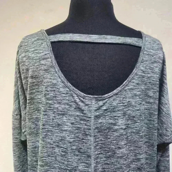 NWOT Danskin Now Medium Polyester/Spandex Dance Top Black Strie‎ Back Detail - Picture 4 of 8